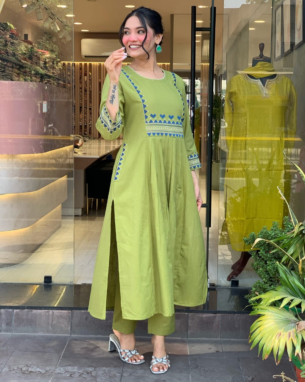Zoktraa Olive Green Two-Piece Kurti with Pant Set | Chic Daily & Festive Ethnic Wear