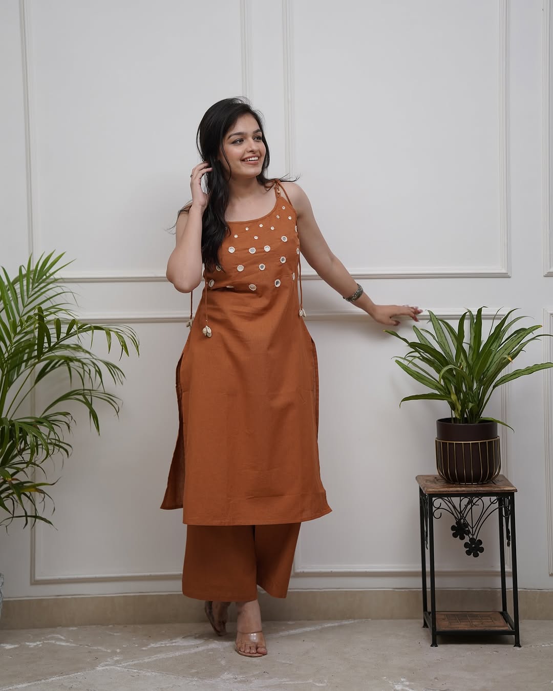 Zoktraa Two-Piece Kurti with Pant Set