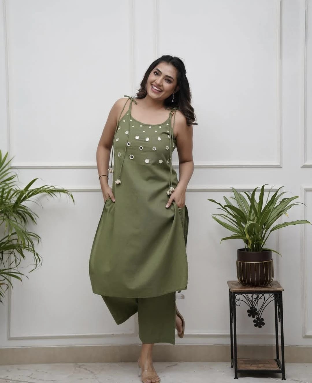 Zoktraa Two-Piece Kurti with Pant Set