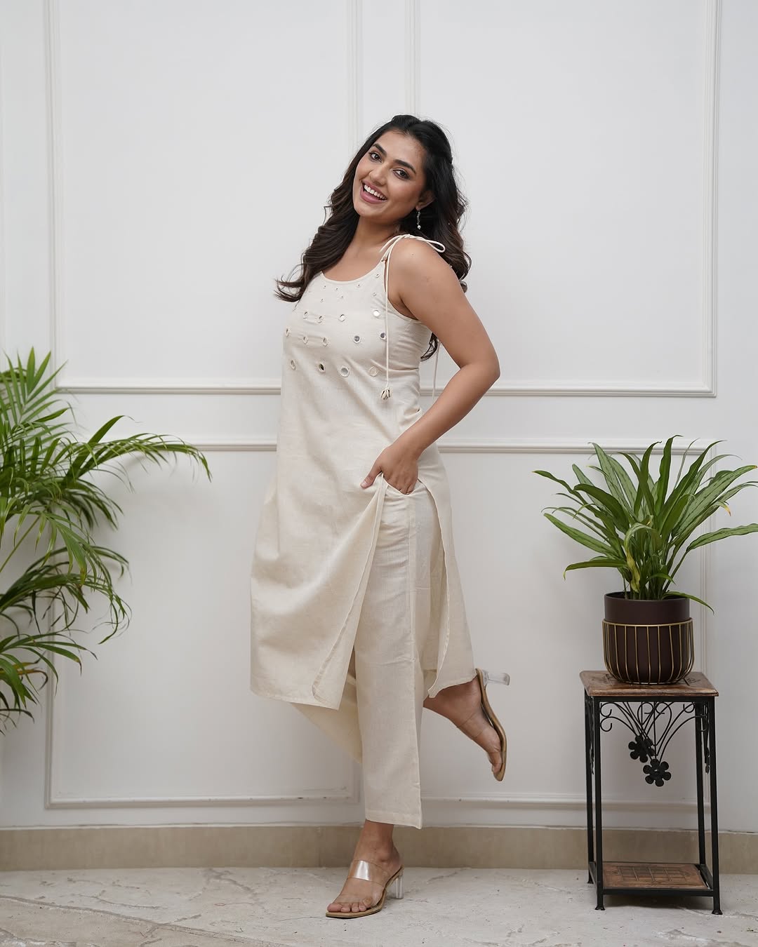 Zoktraa Two-Piece Kurti with Pant Set